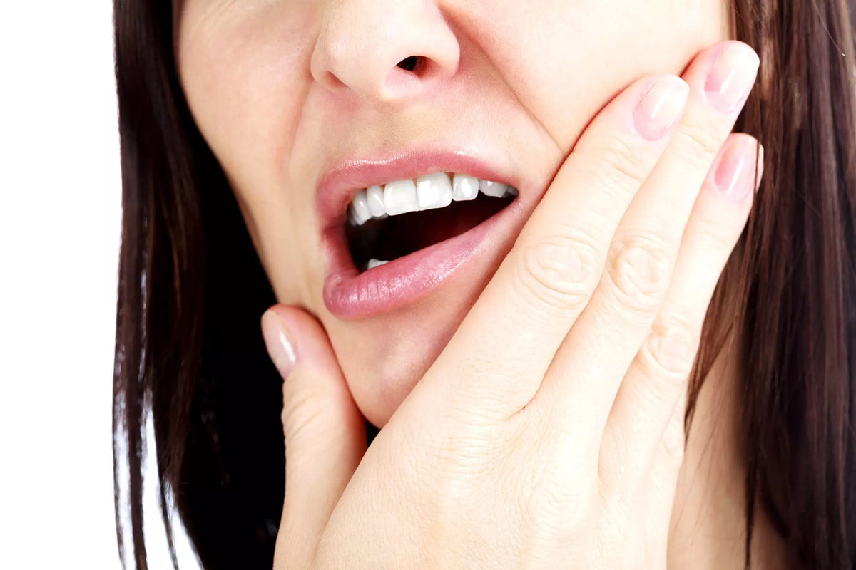 7 Kieferübungen zur Stärkung deiner Kiefermuskulatur – für mehr Definition im Gesicht